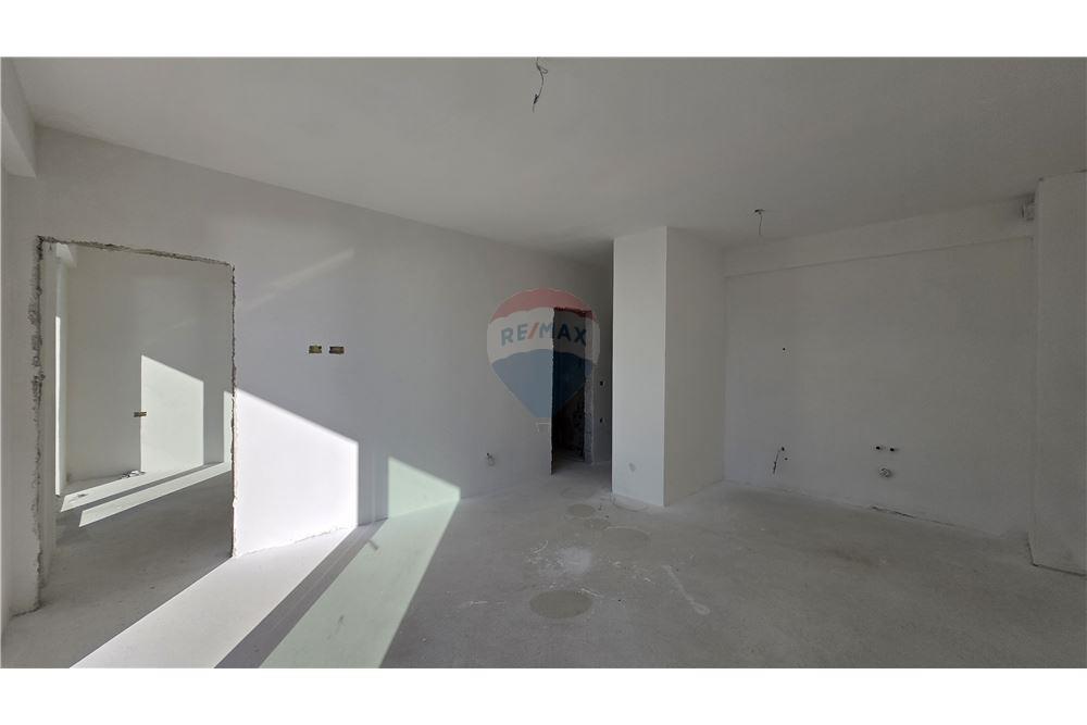 Appartements 1+1 avec différentes superficies à vendre à radhime (8)