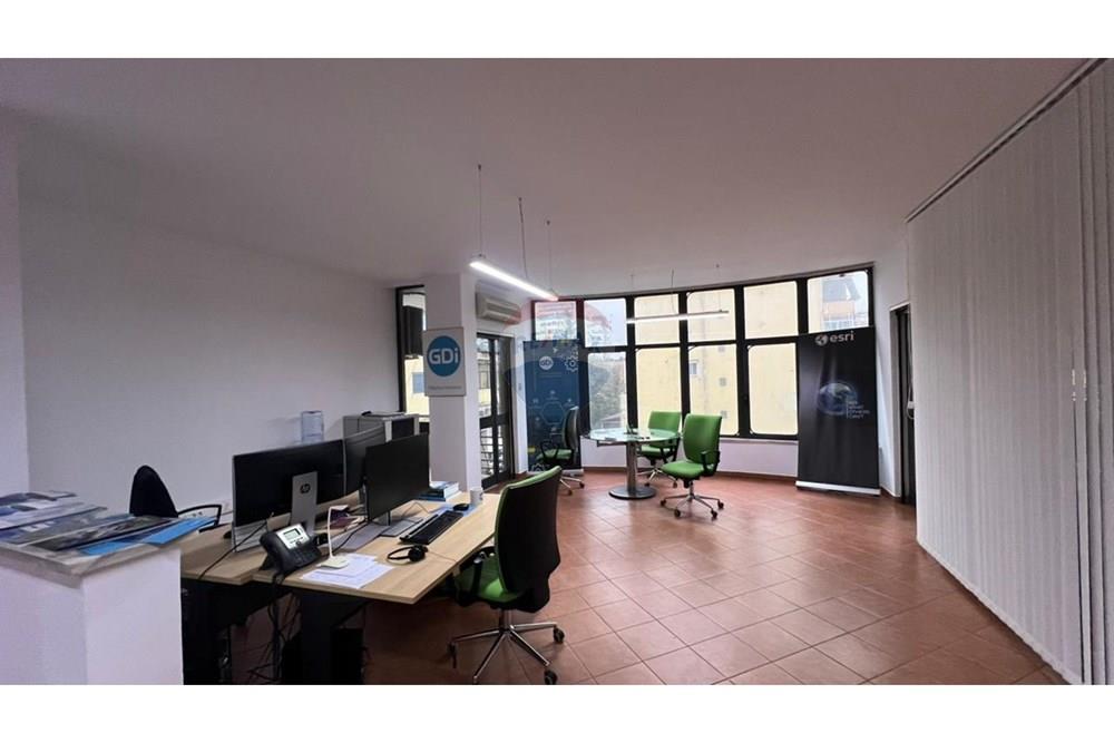 In affitto: Appartamento 2+1+2+2 balcone + deposito in wilson square