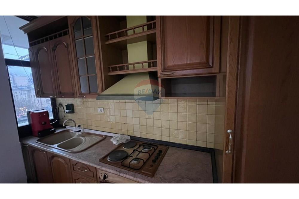 In affitto: Appartamento 2+1+2+2 balcone + deposito in wilson square (8)