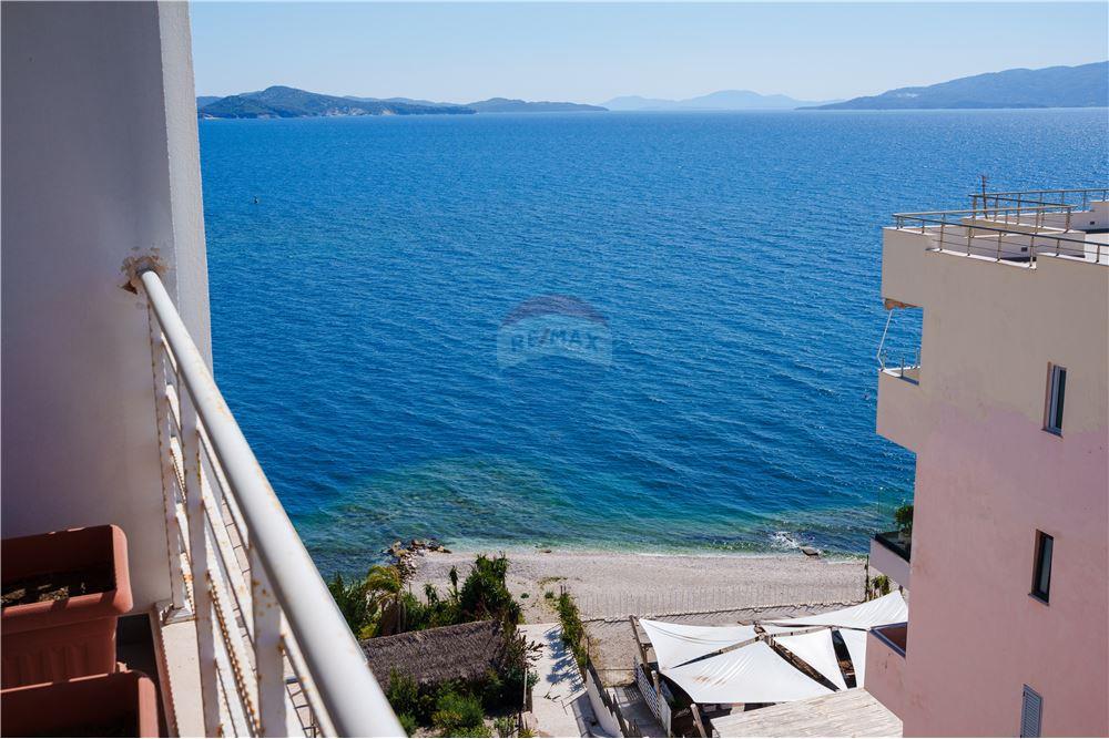 Duplex for sale 3+1 in sarande.