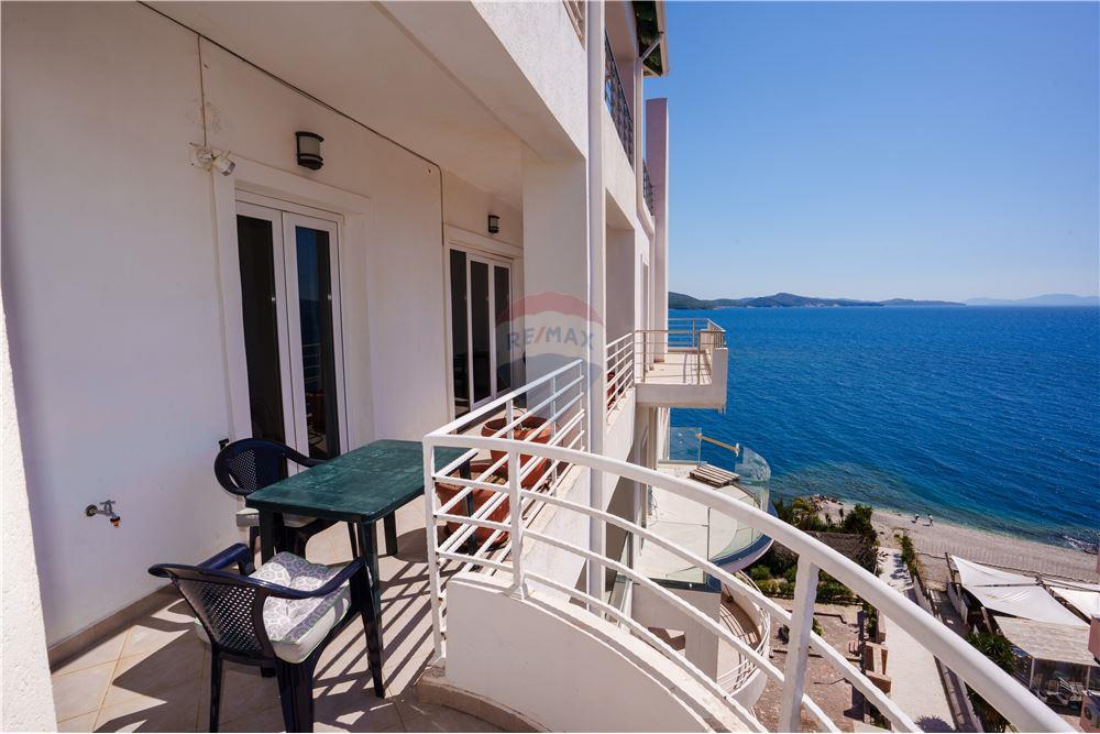Duplex for sale 3+1 in sarande.