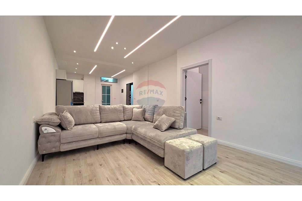 Apartament 1+1 në shitje pranë palestrës së mundjes, Vlorë