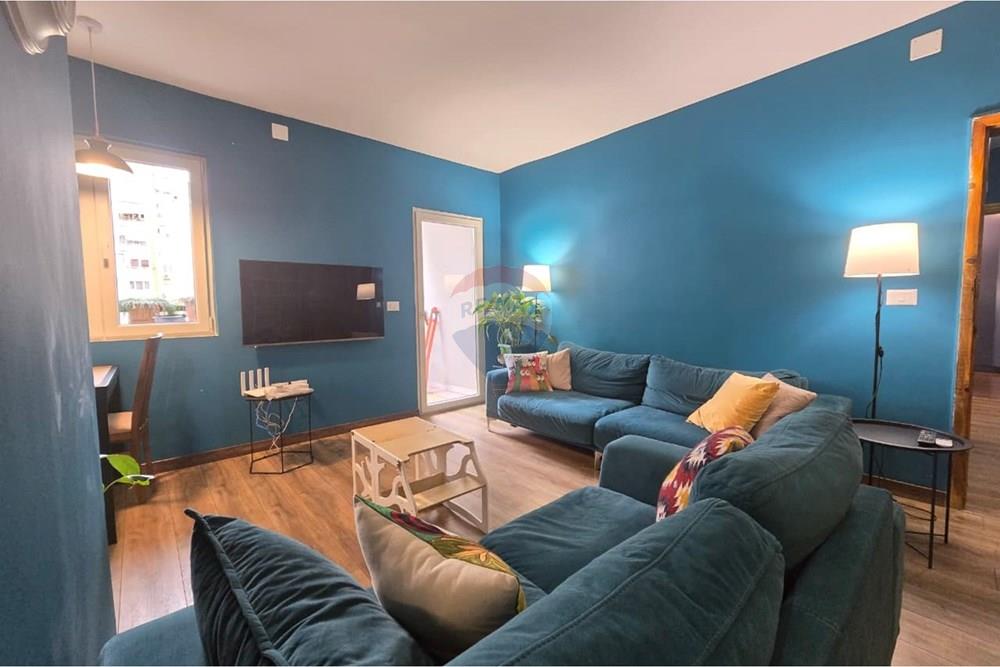 Appartement situé dans la zone de myslym shyrit (3)