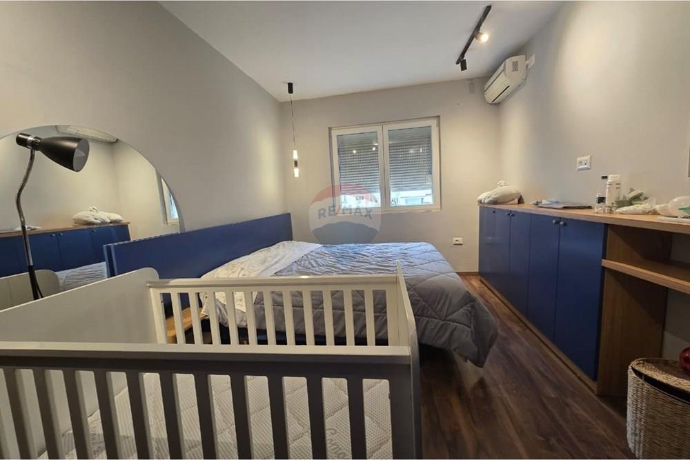 Appartement situé dans la zone de myslym shyrit (8)