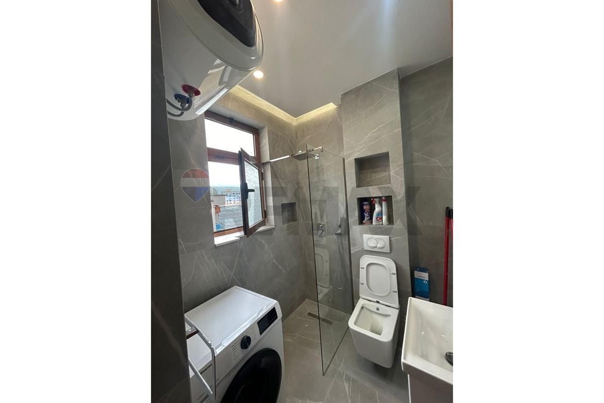 Appartement à vendre 3+1+2 au centre de Tirana près de 9-katsheve (5)