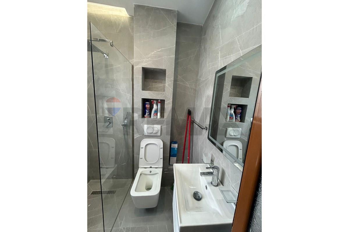Appartement à vendre 3+1+2 au centre de Tirana près de 9-katsheve (6)