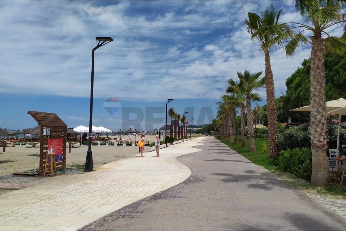 Appartement 2+1+2 à vendre à golem près de la mer (2)