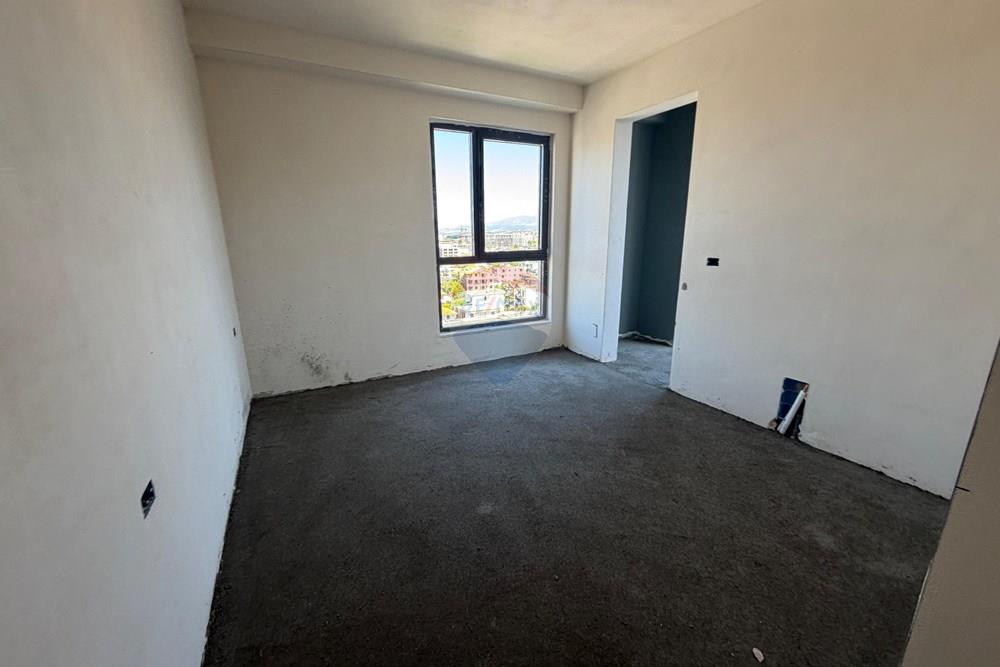 Appartamento in vendita 3+1 + balcone