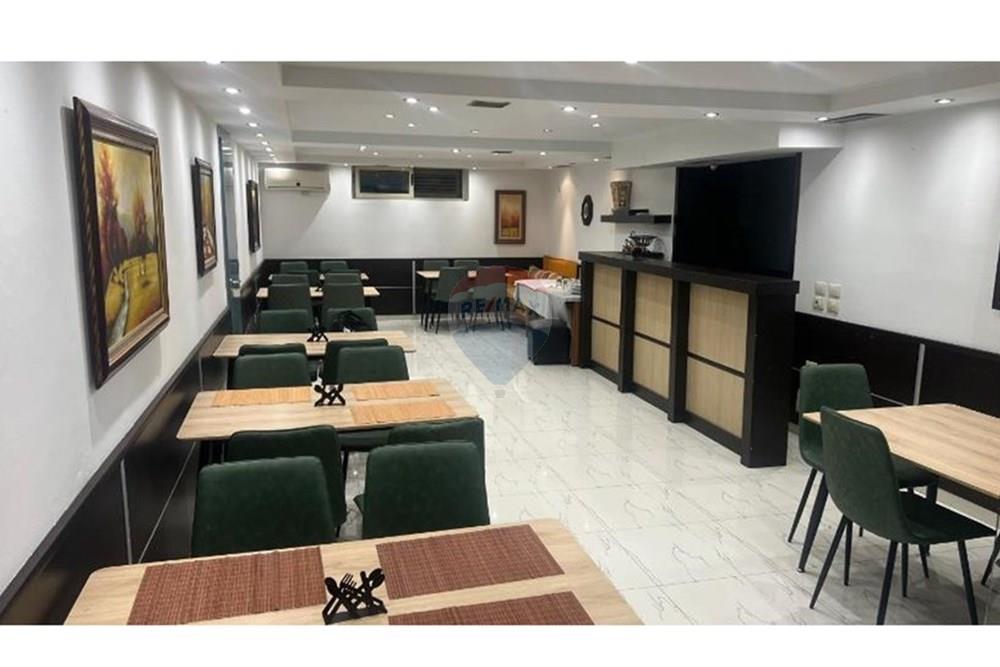 Hotel in vendita nel comune di parigi