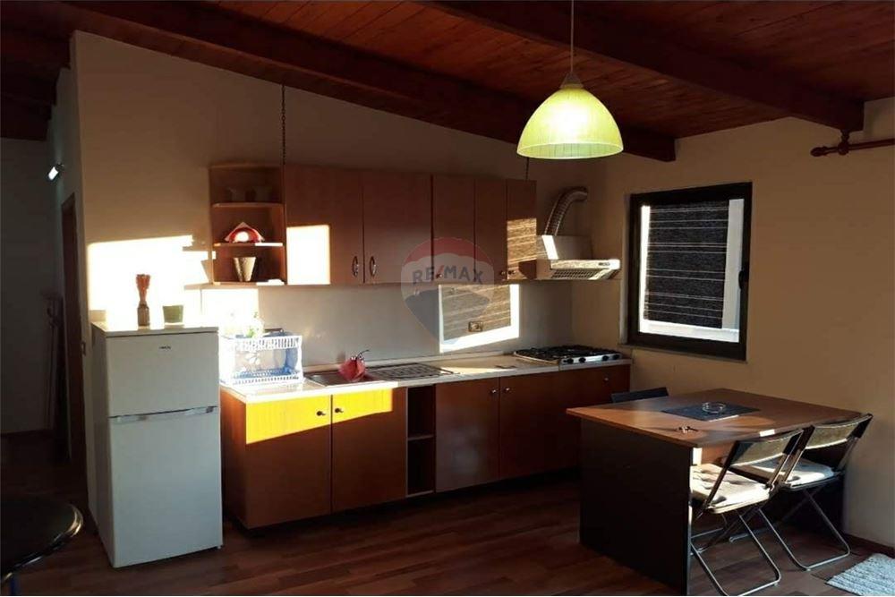 Apartment 1+1+ veranda for sale in shengjin. (3)
