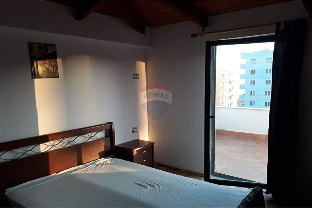 Apartment 1+1+ veranda for sale in shengjin. (6)