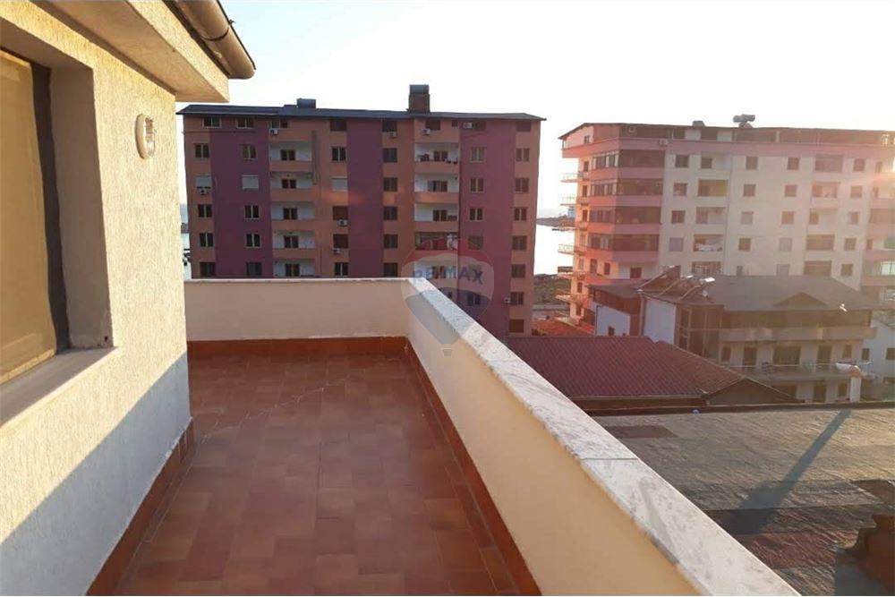 Apartment 1+1+ veranda for sale in shengjin. (7)