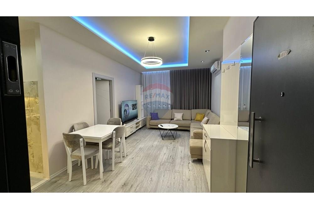 Apartamento 1+1 para alugar perto da escola vermelha