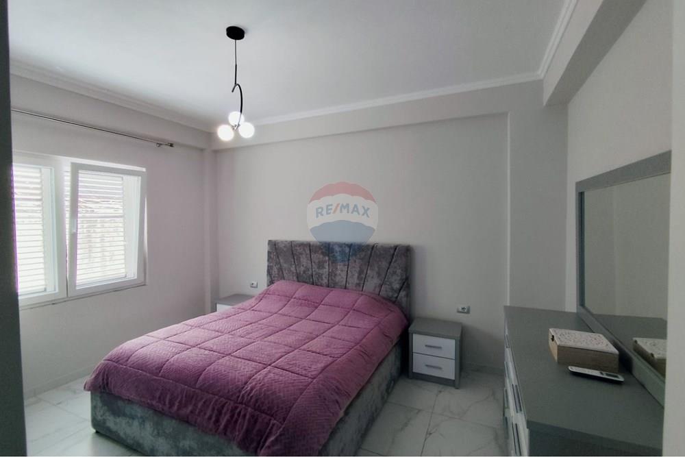 Apartamento localizado no primeiro andar da villa.