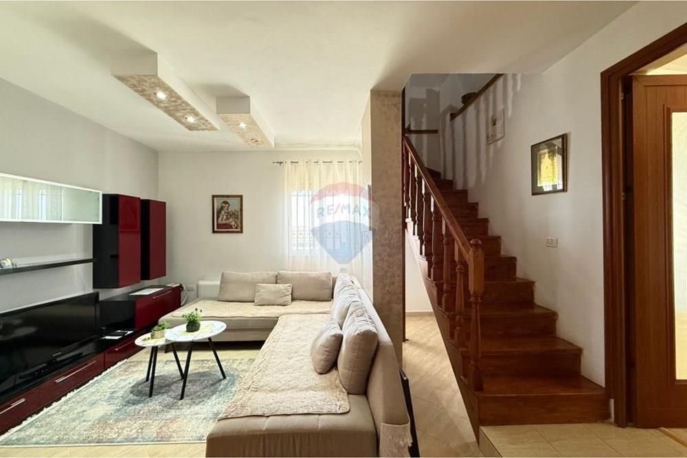 Në shitje duplex