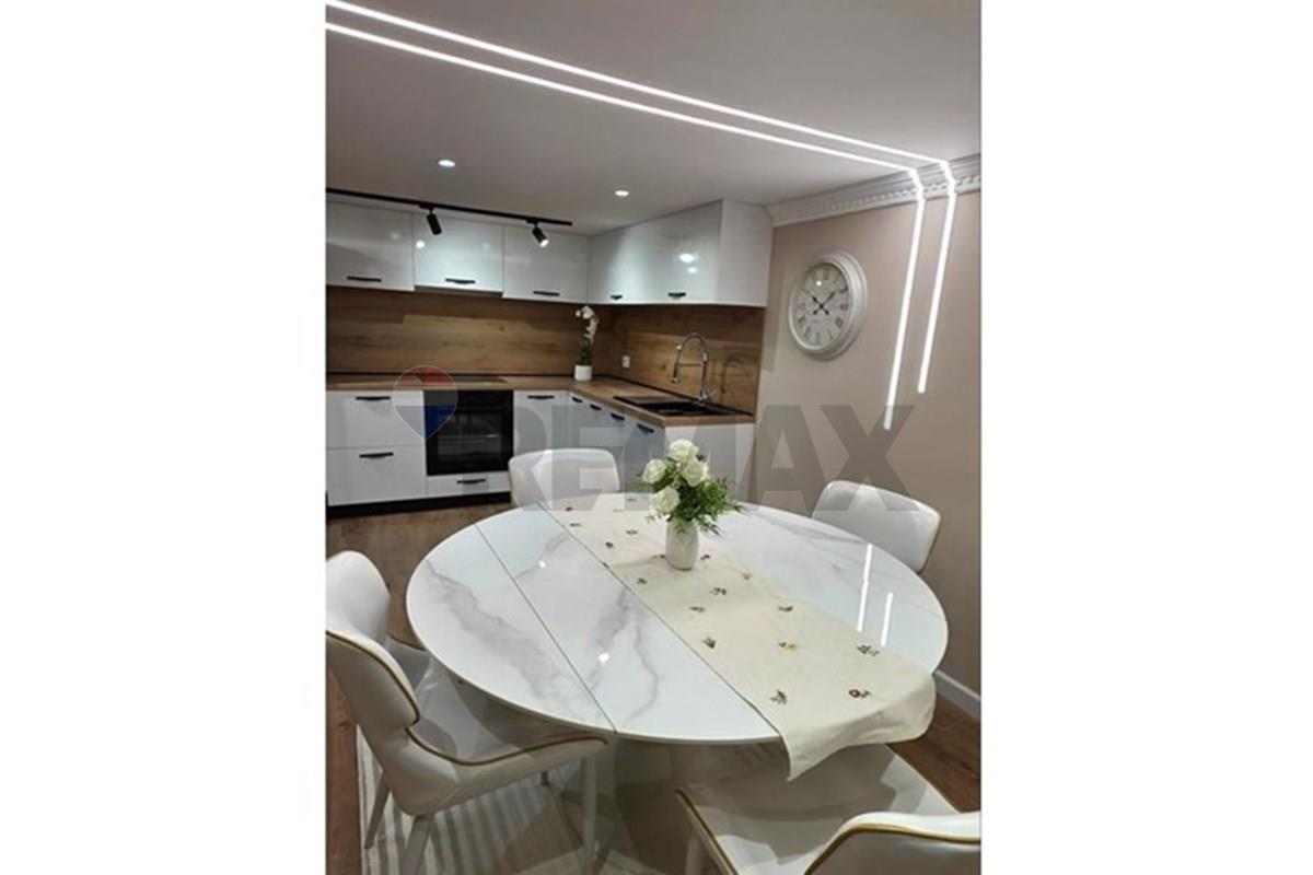 Appartamento / duplex in vendita + parcheggio | zona spiaggia, Durrës tocak residence (4)