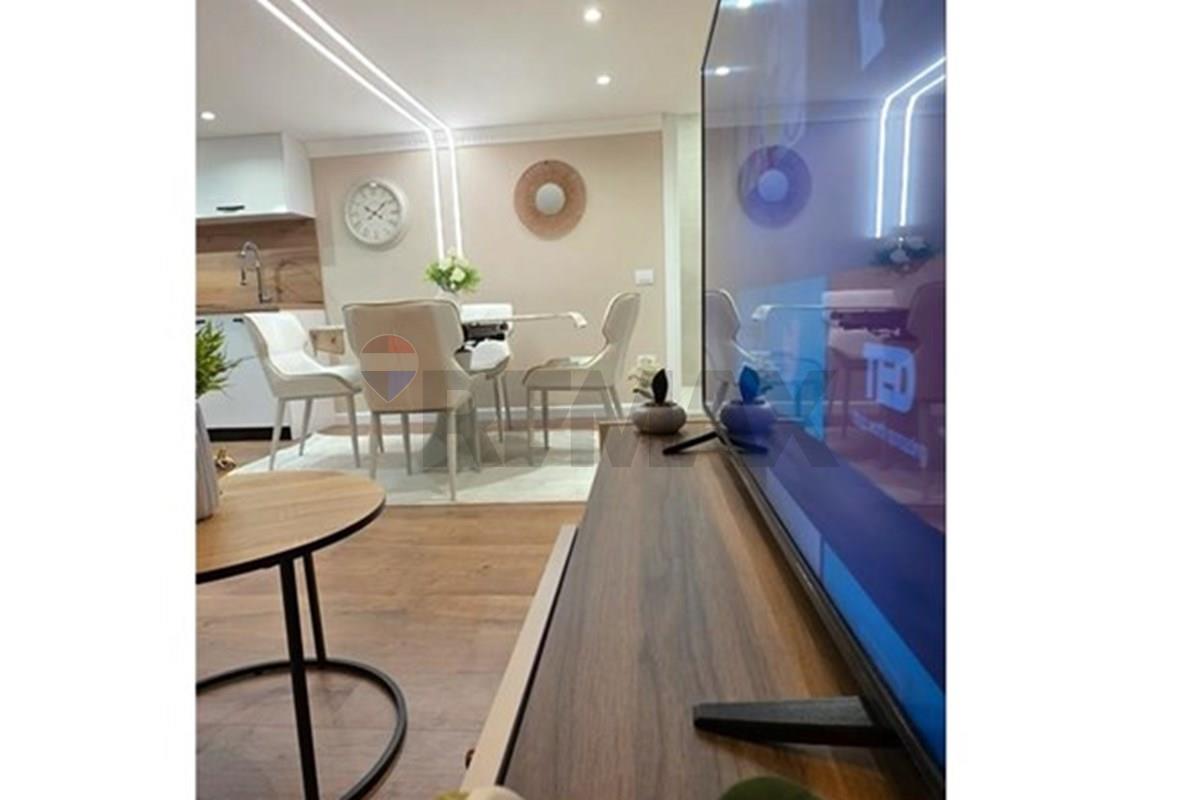 Appartamento / duplex in vendita + parcheggio | zona spiaggia, Durrës tocak residence (7)