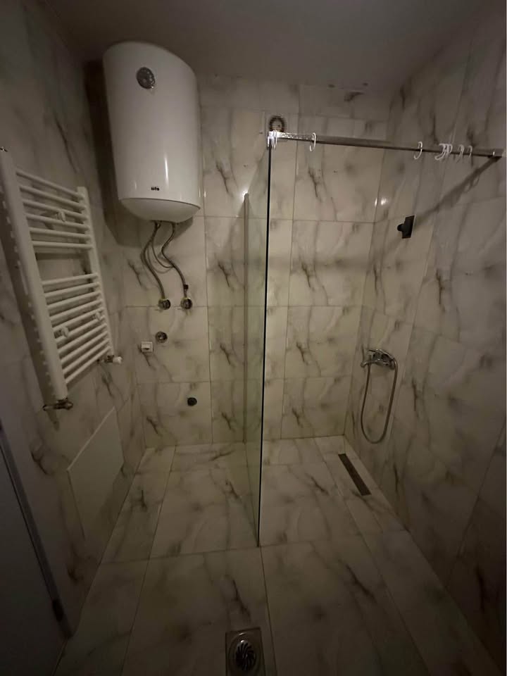 Apartamento à venda em Fushë Kosovë (6)