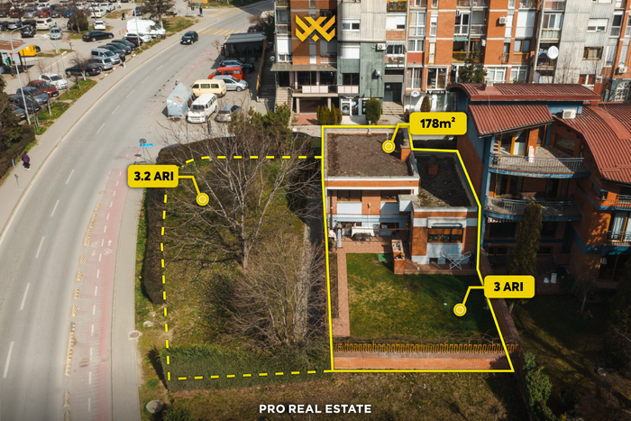 Shtëpi 178m² me #qira në dardani