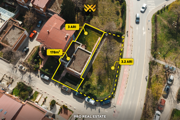 Shtëpi 178m² me #qira në dardani