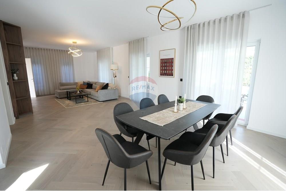 Villas à louer, Elbasan, rr. Andrea kushi.