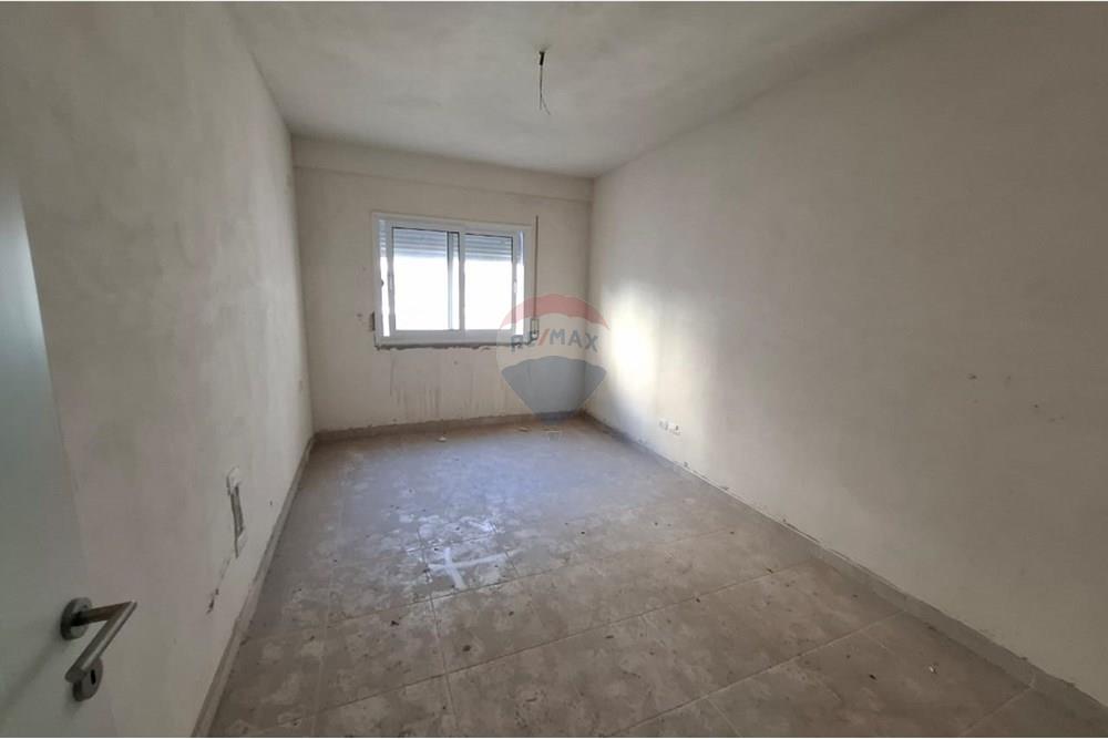 Rruga gjergj araniti, Vlorë