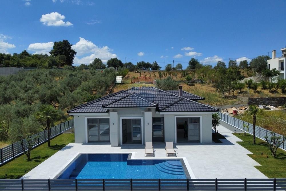 Villas à vendre, près de teg dans la zone de lundres