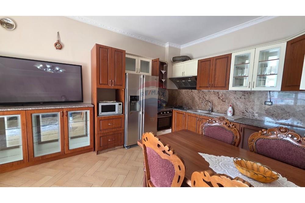 Appartamento 3+1 in vendita vicino a conad, Vlorë (7)