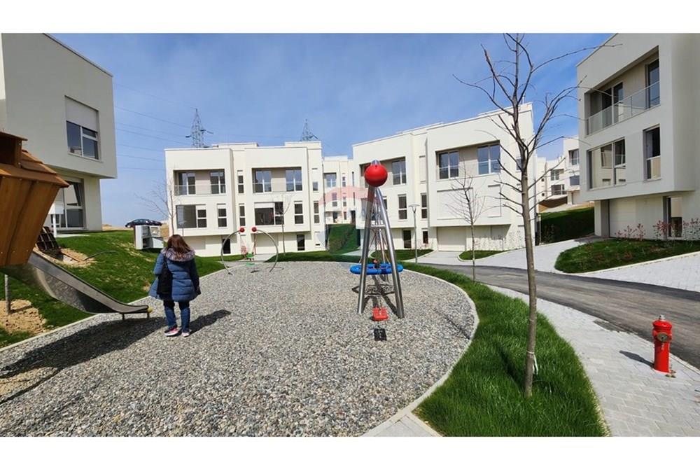 Ofrecemos villas en venta en la residencia aba.