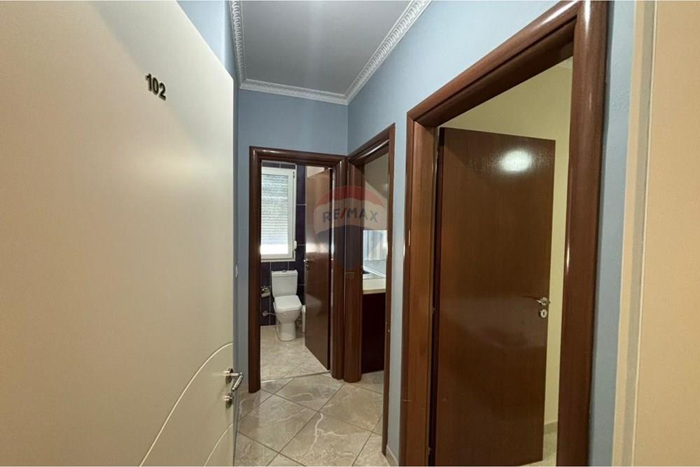 Investition premium-wohnung mit zwei wohnzimmern, eingang im 2. Stock, Vlora (7)