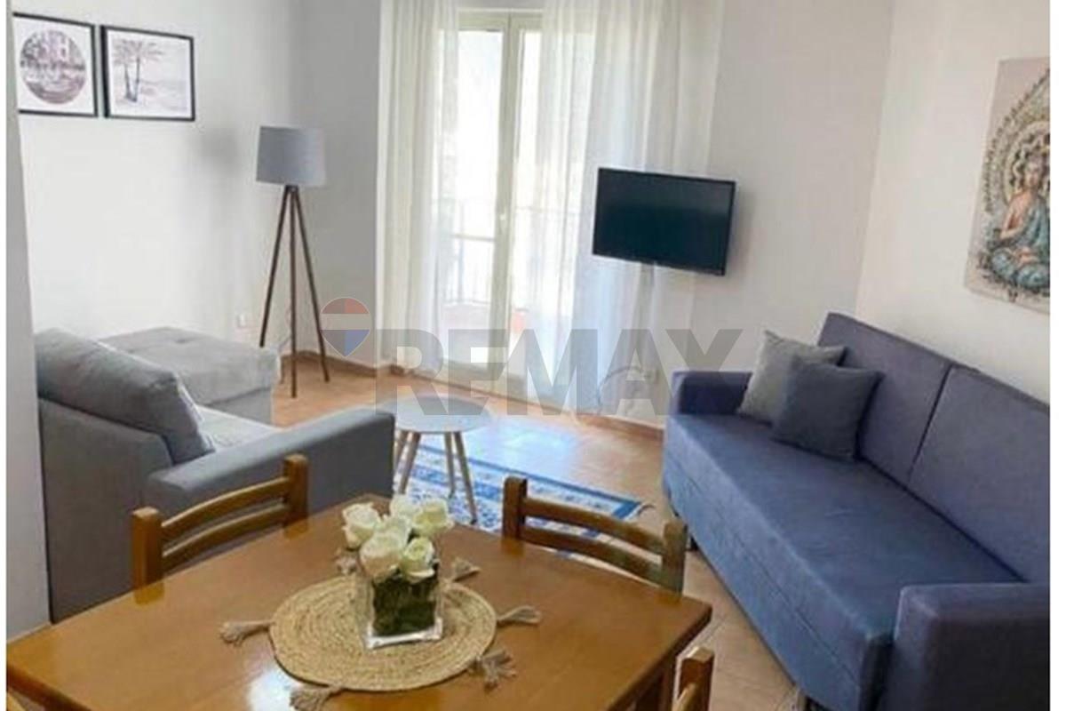 Shitet apartament 1+1;