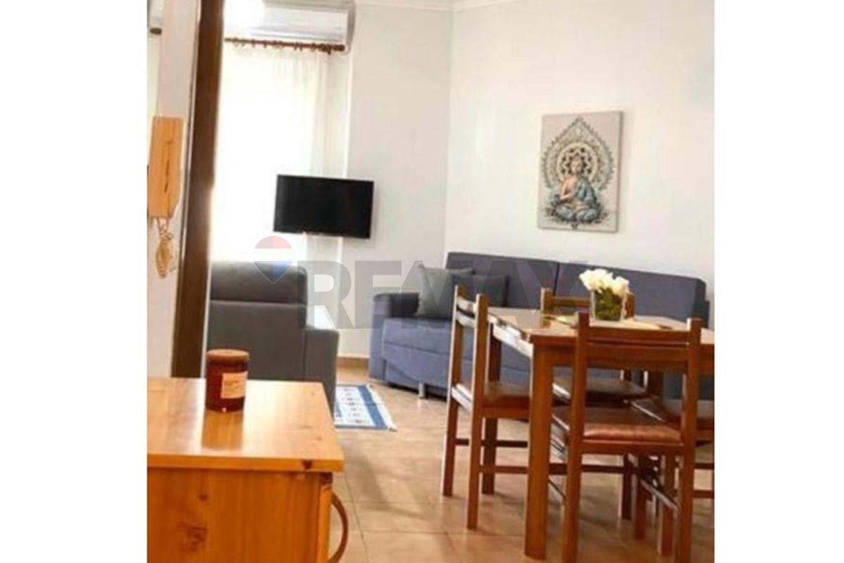 Shitet apartament 1+1;