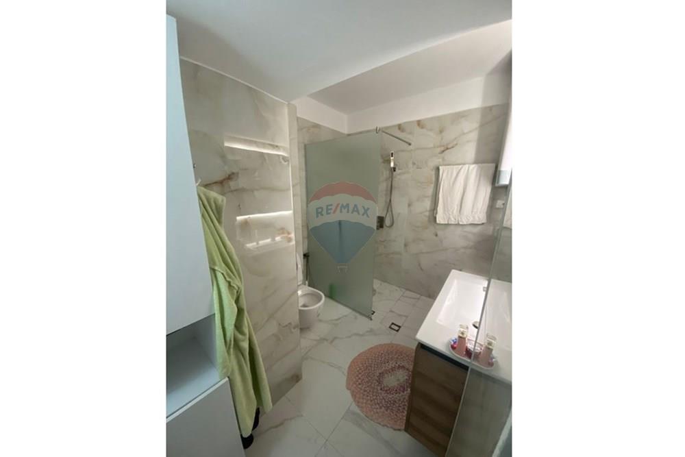 Wohnung zum verkauf 2+1 + 3 balkone bei eleonora