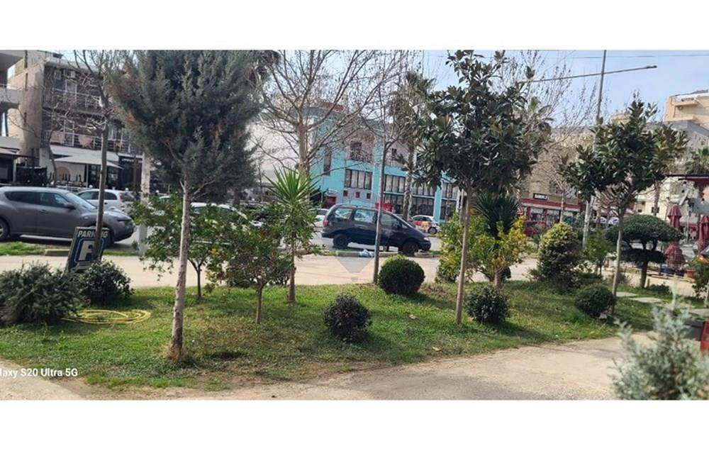 Rrota e kuqe, Durrës (3)