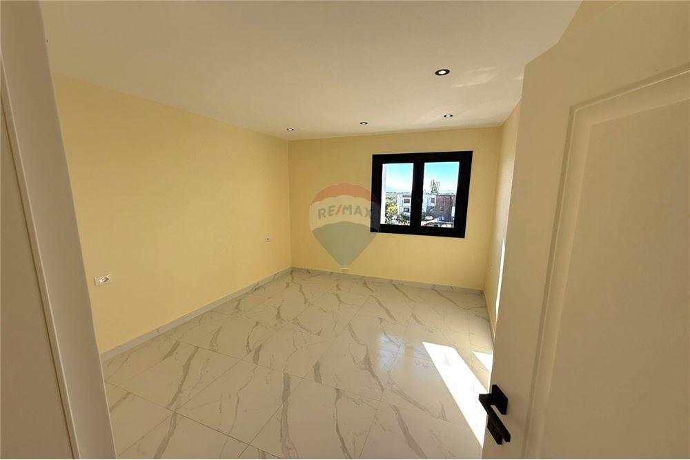 Appartement 1+1 à vendre à novoselë, Vlorë (8)