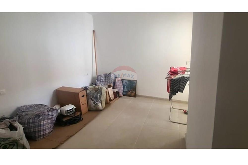 Apartamento en venta en el corazón de Durrës (3)