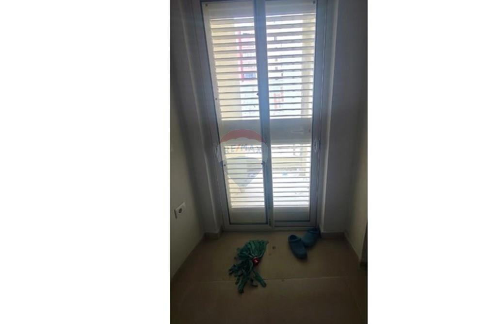 Apartamento en venta en el corazón de Durrës (8)