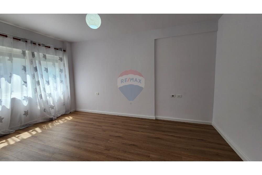 Rruga ndre mjeda, Tirana (6)
